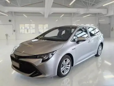Usata Toyota Corolla Business Edition 98 CV (72 kW) 2021 Grigio Station wagon
