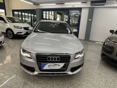 Usado Audi A4 Advanced 143 CV (105 kW) 2010 Plateado Familiar