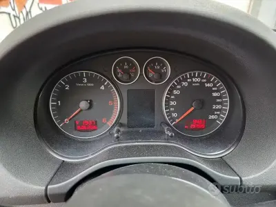 Usata Audi A3 170 CV (125 kW) 2006 Grigio Utilitaria