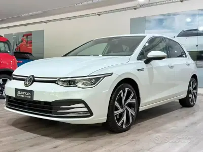 Usata VW Golf VIII Style 131 CV (96 kW) 2020 Bianco Berlina