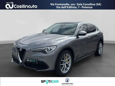 Usata Alfa Romeo Stelvio Executive 280 CV (205 kW) 2017 Grigio SUV