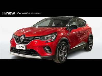 Usata Renault Captur Techno 94 CV (69 kW) 2023 Rosso SUV