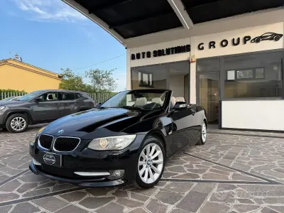 Usata BMW 320 Cabriolet 184 CV (135 kW) 2011 Nero Cabrio