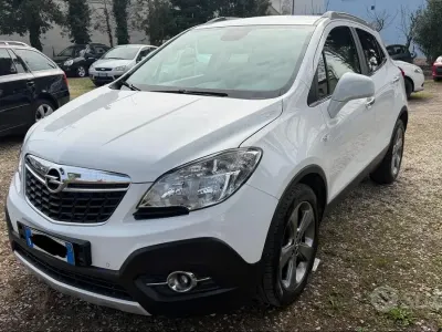 Usata Opel Mokka Cosmo 131 CV (96 kW) 2014 Bianco SUV
