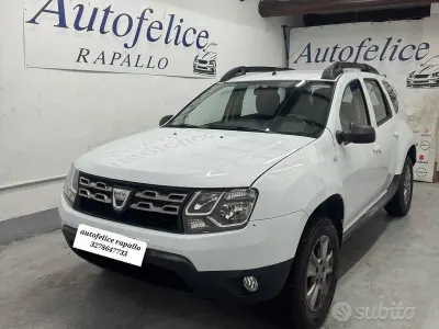 Usata Dacia Duster 114 CV (83 kW) 2017 Bianco SUV