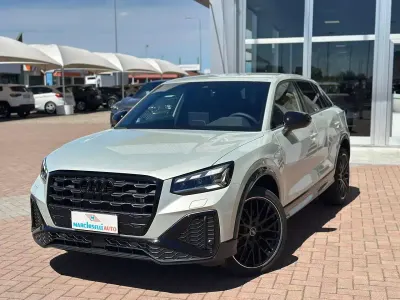Nuova Audi Q2 Ambiente 150 CV (110 kW) 2026 Argento cavo metallizzato SUV