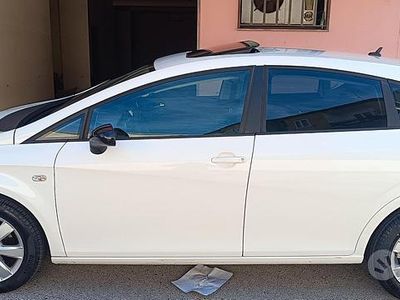 Usata Seat Leon 105 CV (77 kW) 2008 Berlina