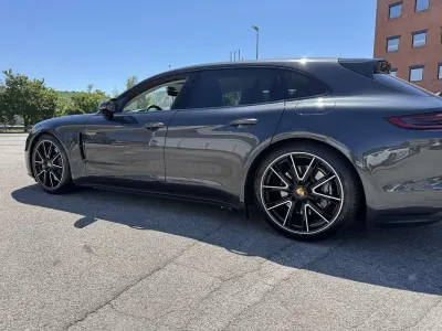 Usata Porsche Panamera 330 CV (242 kW) 2018 Berlina