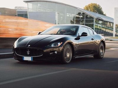 Usata Maserati Granturismo 450 CV (330 kW) 2011 Nero Coupé