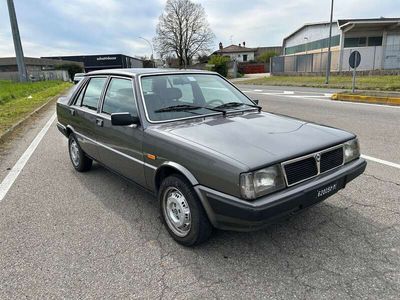 Grigio Usata 1986 Lancia Prisma Berlina | 3600 €