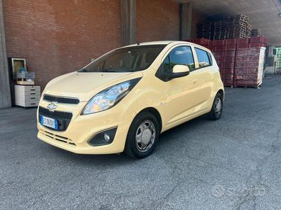 Usata Chevrolet Spark 68 CV (50 kW) 2013 Giallo Utilitaria