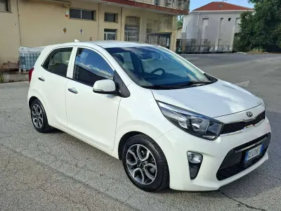 Usata Kia Picanto Style 67 CV (49 kW) 2020 Bianco Utilitaria