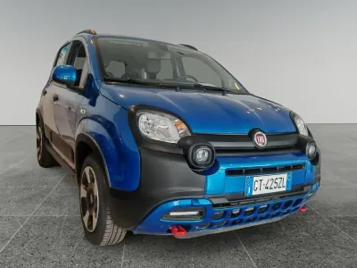 Occasion Fiat Panda Cross Cross 69 ch (50 kW) 2024 Bleue Citadine