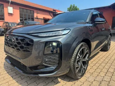 Nuova Audi Q3 S-Line 150 CV (110 kW) 2026 Grigio SUV
