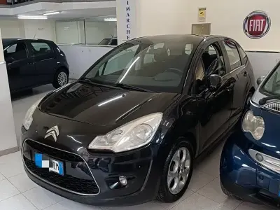 Gebraucht Citroën C3 Exclusive 60 PS (44 kW) 2011 Schwarz Limousine