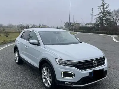 Usata VW T-Roc Advance 150 CV (110 kW) 2018 Bianco SUV