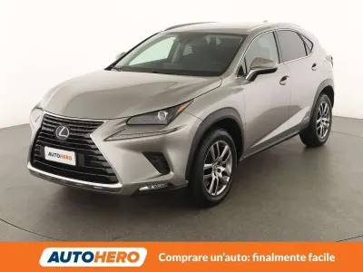 Usata Lexus NX300h E-FOUR 155 CV (114 kW) 2020 Grigio SUV