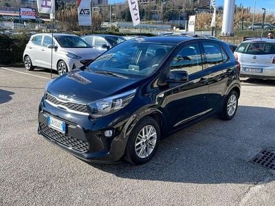 Usata Kia Picanto Urban 65 CV (47 kW) 2023 Nero Utilitaria