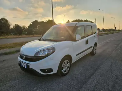 Usata Fiat Doblò 105 CV (77 kW) 2018 Bianco Monovolume