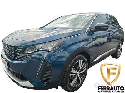 Usata Peugeot 3008 Allure 131 CV (96 kW) 2023 Blu/azzurro SUV