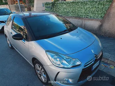 Usata Citroën DS3 92 CV (67 kW) 2010 Grigio Utilitaria