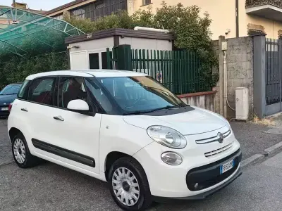 Usata Fiat 500L Living 80 CV (58 kW) 2015 Bianco Monovolume
