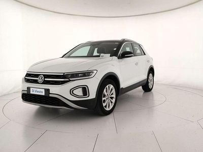 Usata VW T-Roc Style 110 CV (80 kW) 2023 Pure white nero SUV