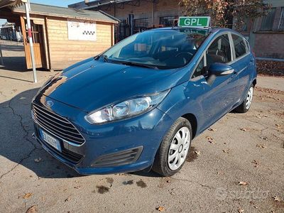 Blu Usata 2015 Ford Fiesta Titanium Berlina | 5290 € (Buon prezzo)