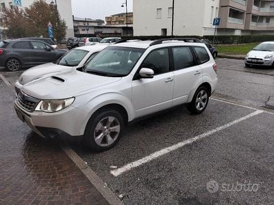 Usata Subaru Forester 2011 Bianco SUV