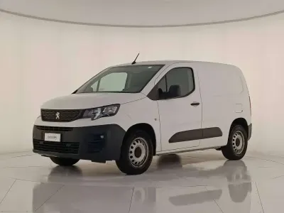 Usata Peugeot Partner S 102 CV (75 kW) 2021 Bianco Monovolume