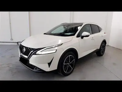 Usata Nissan Qashqai Tekna 140 CV (102 kW) 2021 Bianco SUV