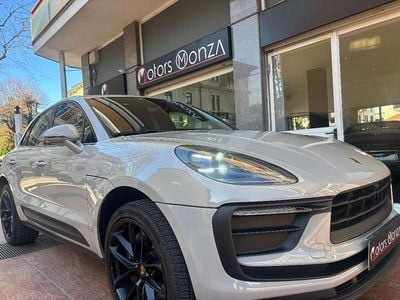Usata Porsche Macan 265 CV (194 kW) 2022 Color gesso mettallizato SUV