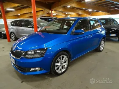 Usata Skoda Fabia Design Edition 75 CV (55 kW) 2018 Bluazzurro Berlina