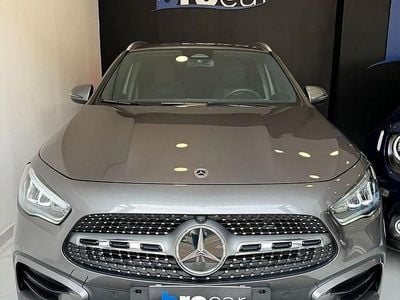 Usata Mercedes GLA200 AMG line 149 CV (109 kW) 2024 Grigio SUV