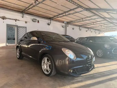 Usata Alfa Romeo MiTo Distinctive 90 CV (66 kW) 2009 Nero Utilitaria