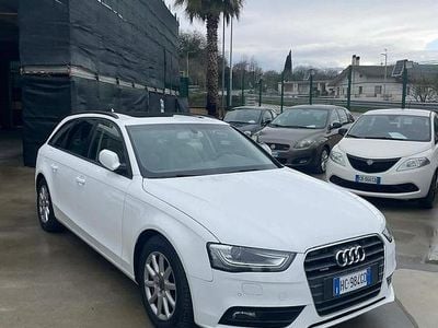 Usado Audi A4 150 CV (110 kW) 2015 Blanco Familiar
