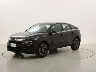 Begagnad Citroën C4 Feel 131 HK (96 kW) 2023 Svart SUV