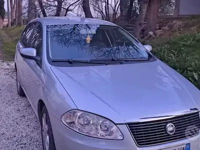 Usata Fiat Croma 120 CV (88 kW) 2006 Grigio Station wagon