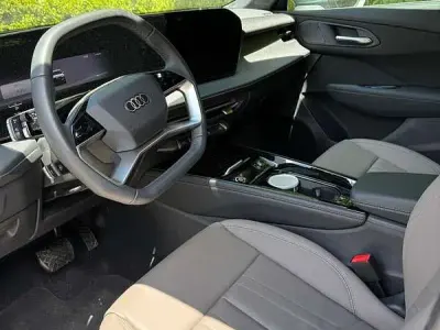 Usata Audi Q3 Advanced 204 CV (150 kW) 2026 Verde SUV