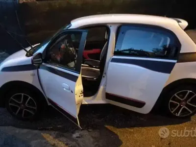 Usata Renault Twingo 90 CV (66 kW) 2015 Bianco Utilitaria
