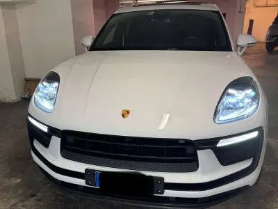 Usata Porsche Macan 265 CV (194 kW) 2023 Bianco SUV