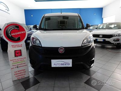 Usata Fiat Doblò Business 90 CV (66 kW) 2021 Bianco Monovolume