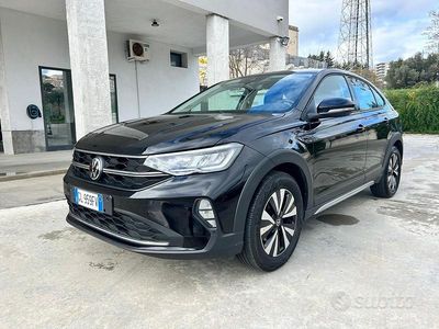 Usata VW Taigo R-line 110 CV (80 kW) 2022 Nero SUV