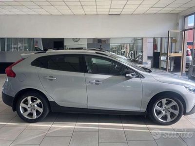 Usata Volvo V40 CC Momentum 190 CV (139 kW) 2014 Grigio Station wagon