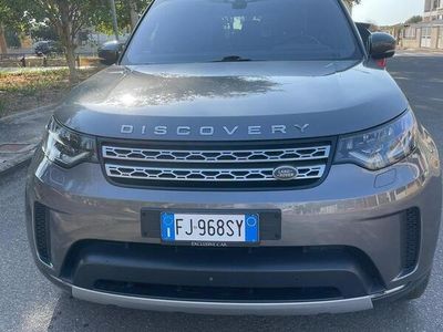 Land Rover Discovery 5