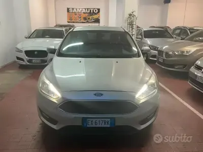 Usata Ford Focus Business Edition 125 CV (91 kW) 2014 Grigio Berlina
