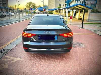 Usata Audi A4 Business 150 CV (110 kW) 2016 Grigio Berlina