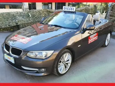 Usata BMW 320 Cabriolet 105 CV (77 kW) 2010 Grigio Cabrio