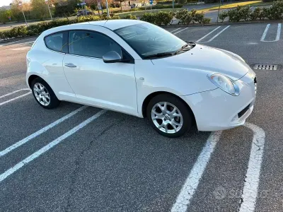 Usata Alfa Romeo MiTo 78 CV (57 kW) 2011 Bianco Utilitaria