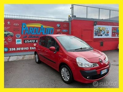 Usata Renault Modus 113 CV (83 kW) 2012 Rosso Monovolume